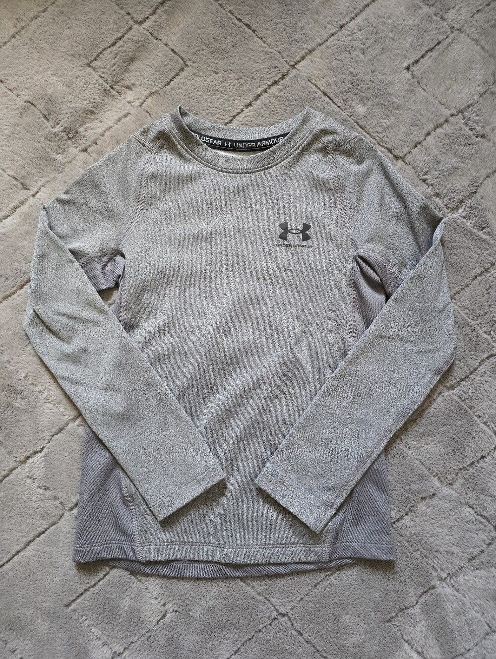 Under Armour Kids ColdGear Crewneck Long Sleeved Shirt
